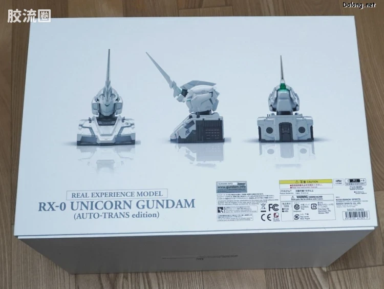 万代 大比例胸像系列 REAL EXPERIENCE MODEL RX-0 独角兽高达 自动变形版 - 图片